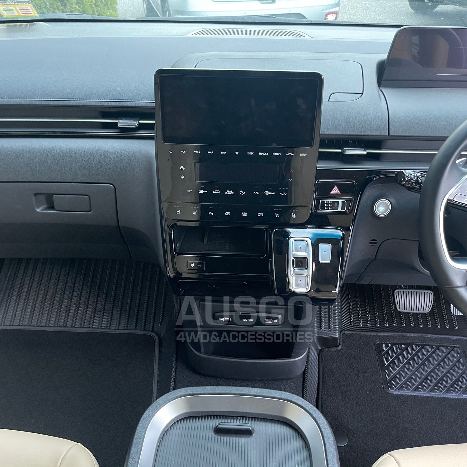 Double-Layer Car Floor Mats for Hyundai Staria / Staria Load 2021-Onwards