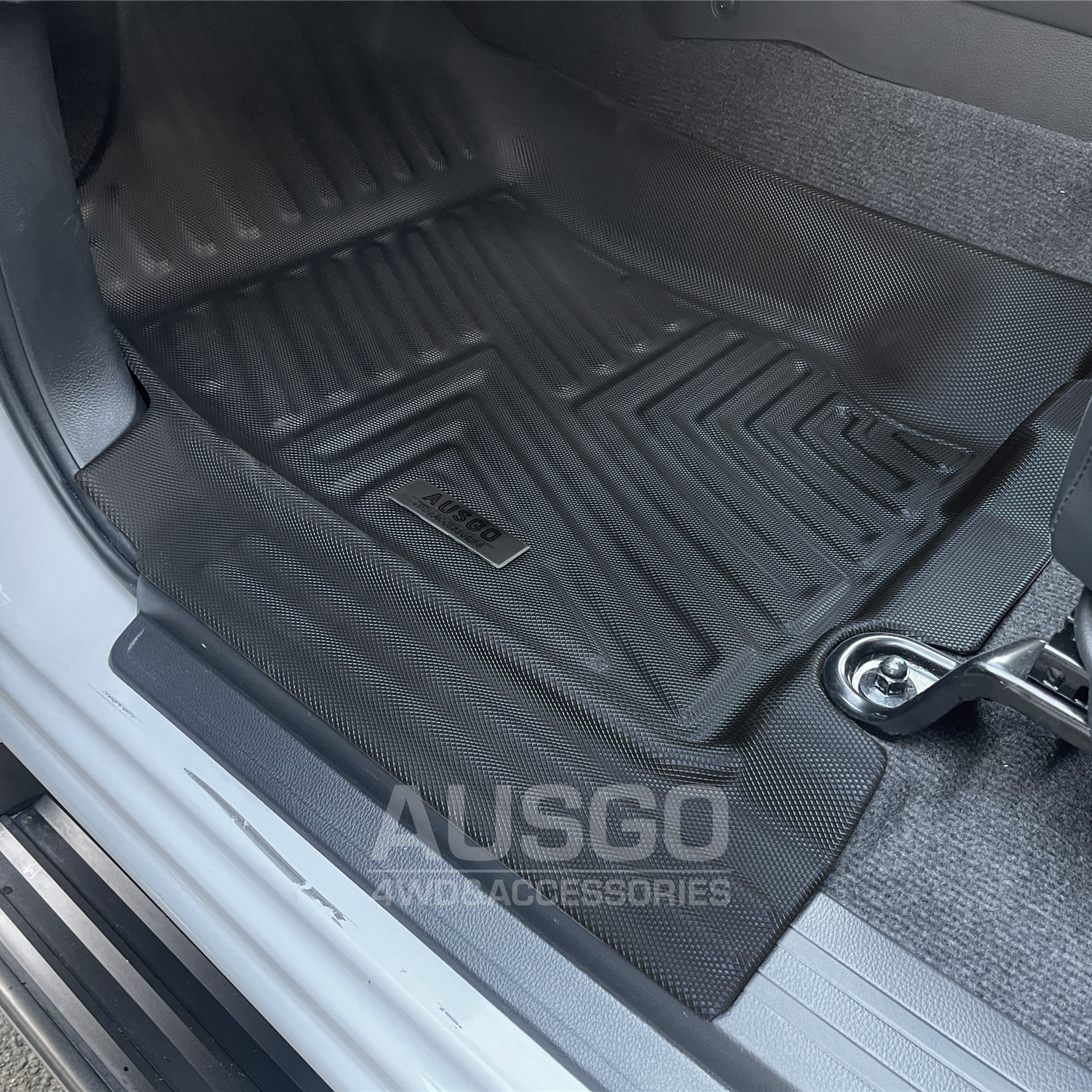 Car Floor Mats + Black Door Sill Protector for Mitsubishi Triton MQ MR Series Dual Cab 2015-2024
