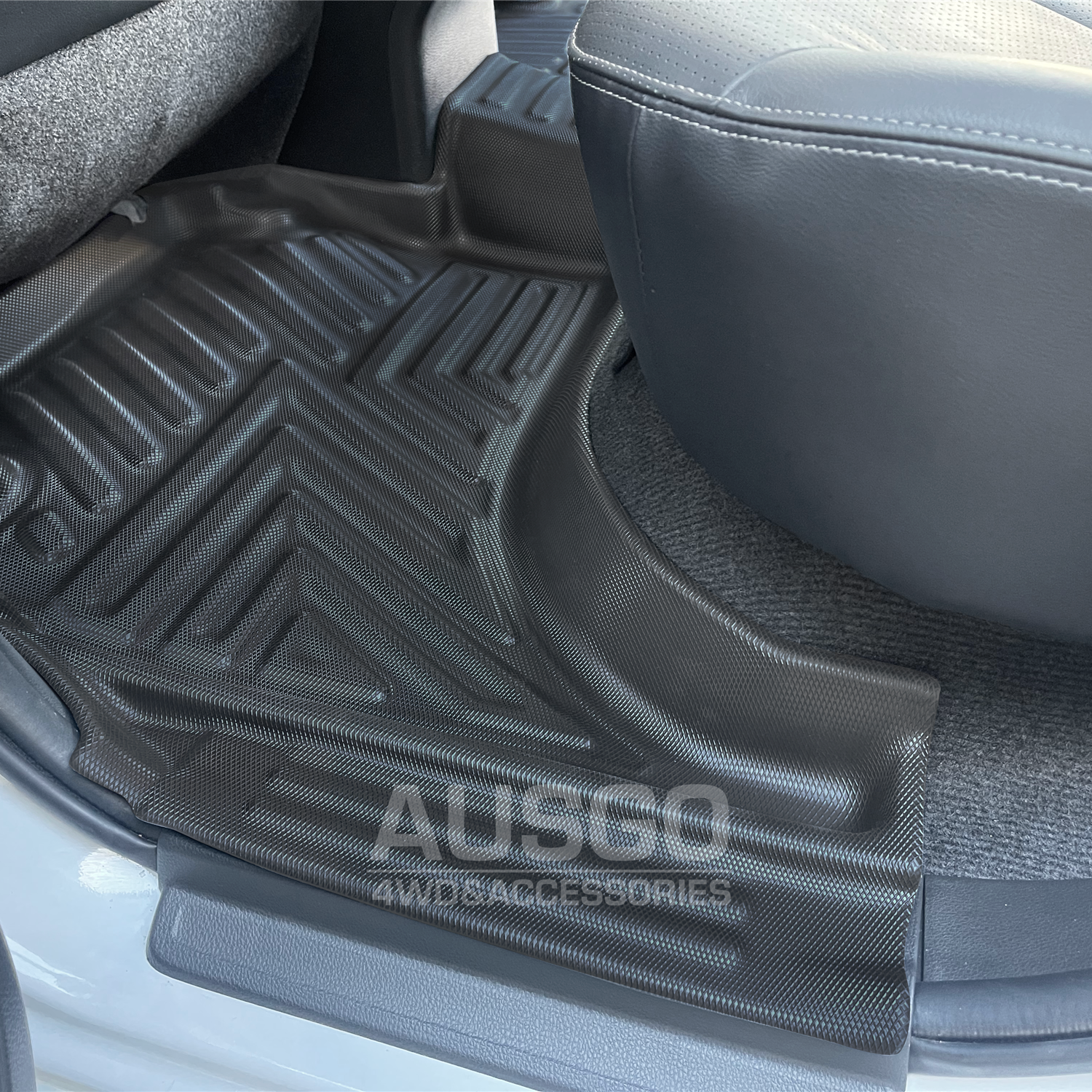 Car Floor Mats + Black Door Sill Protector for Mitsubishi Triton MQ MR Series Dual Cab 2015-2024