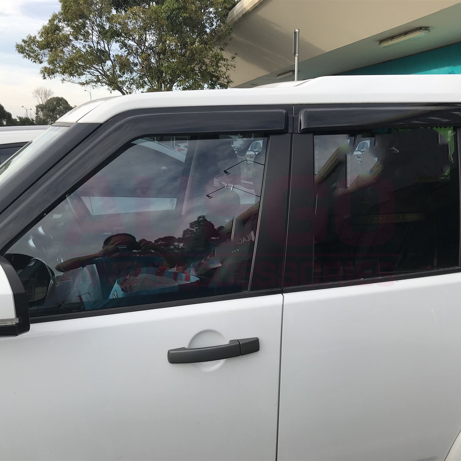 Weather Shields + Bonnet Protector for Land Rover Discovery 3 4 2004-2017