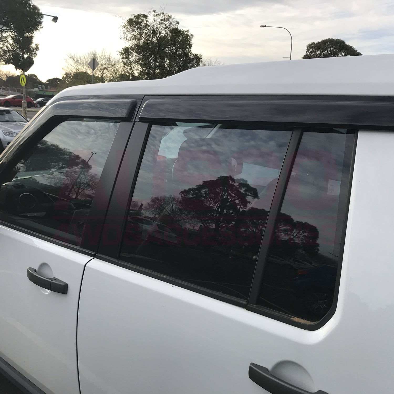 Weather Shields + Bonnet Protector for Land Rover Discovery 3 4 2004-2017