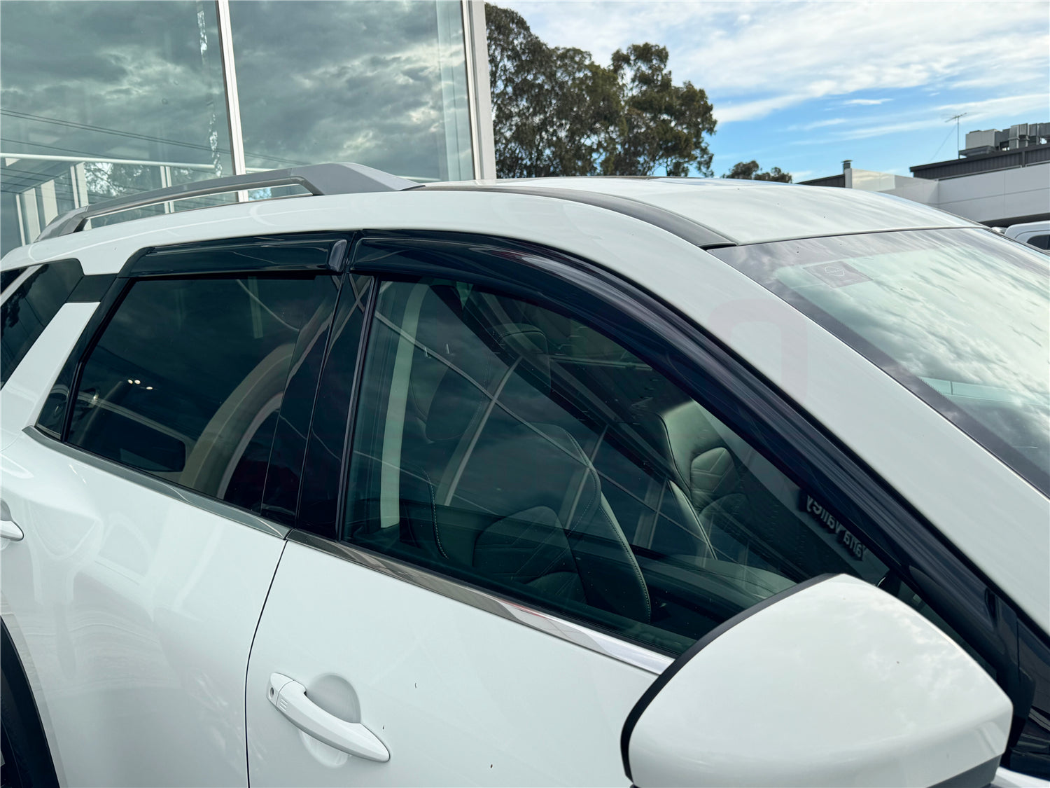 Luxury Weather Shields for Nissan Pathfinder R53 2022-Onwards