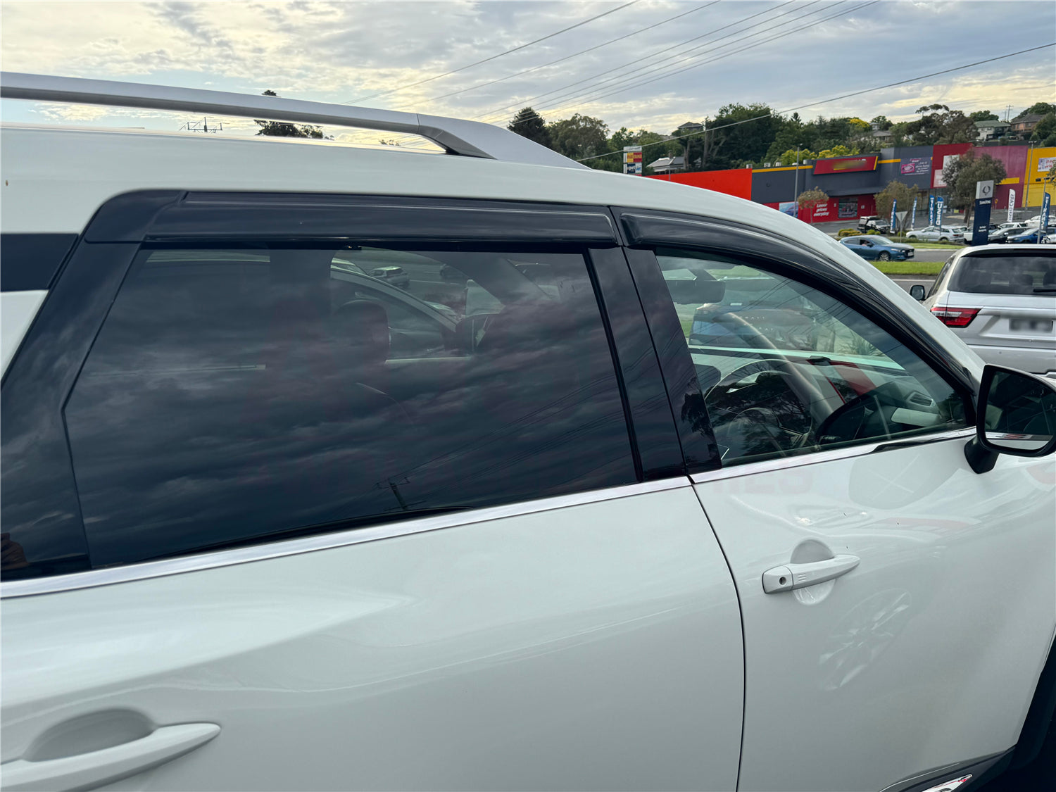 Luxury Weather Shields for Nissan Pathfinder R53 2022-Onwards