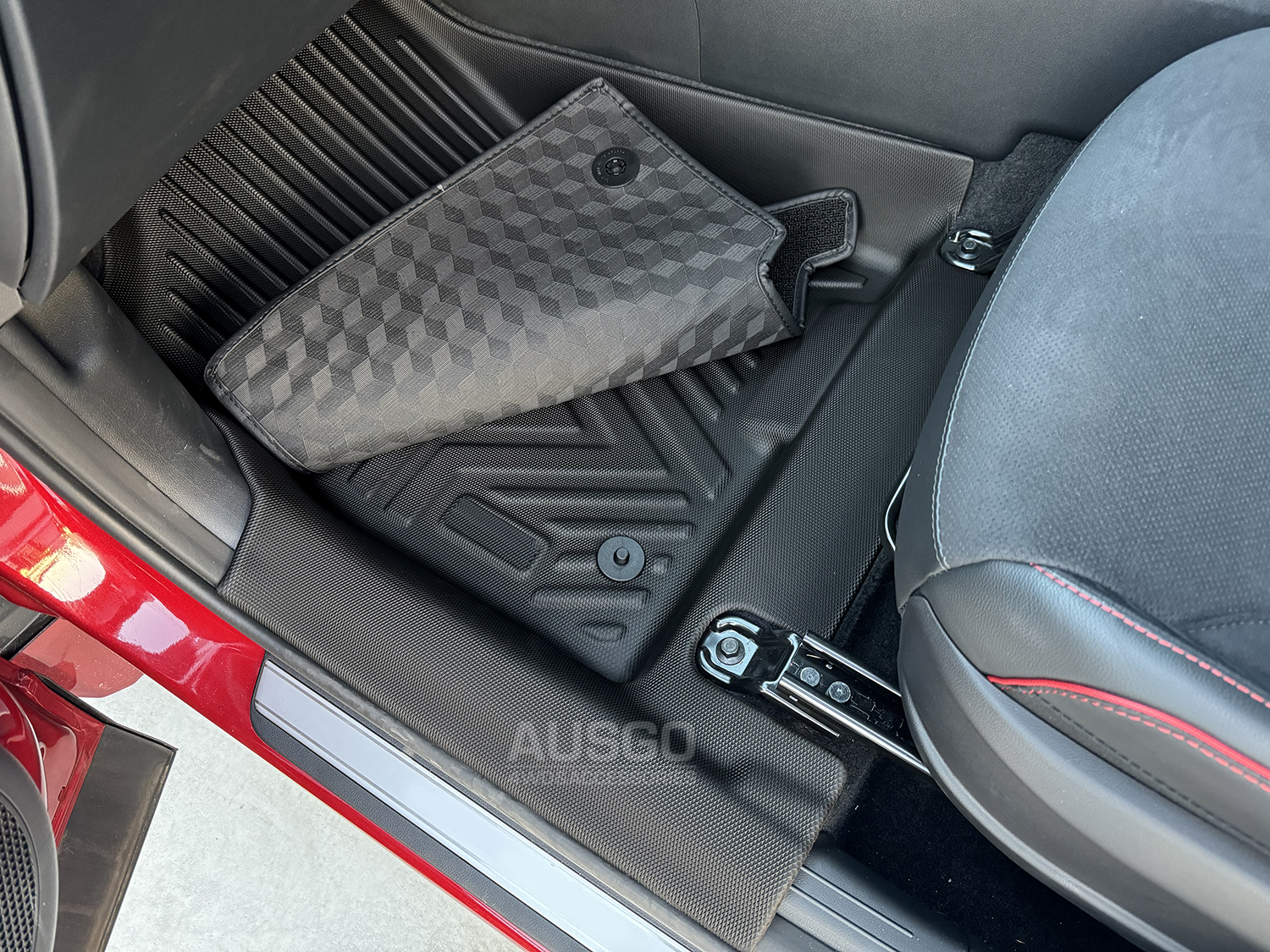Double-Layer Car Floor Mats for Hyundai Tucson 2021-Onwards
