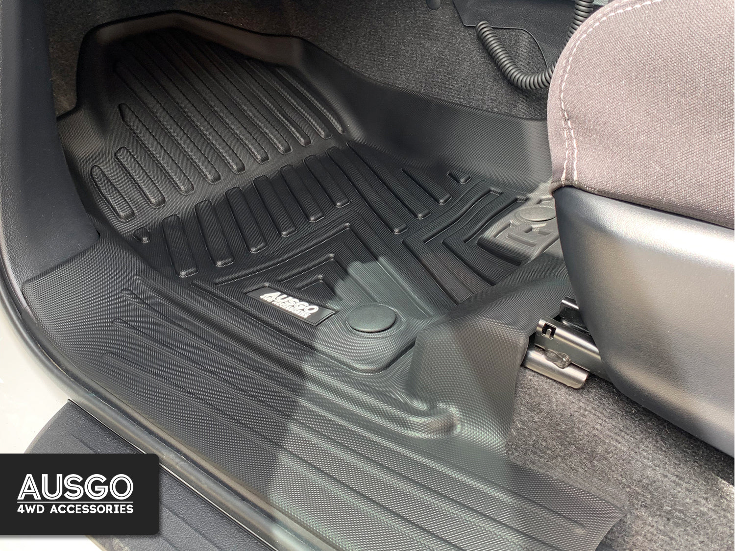 Car Floor Mats + Black Door Sill Protector for Toyota Fortuner Auto Transmission 2015-Onwards