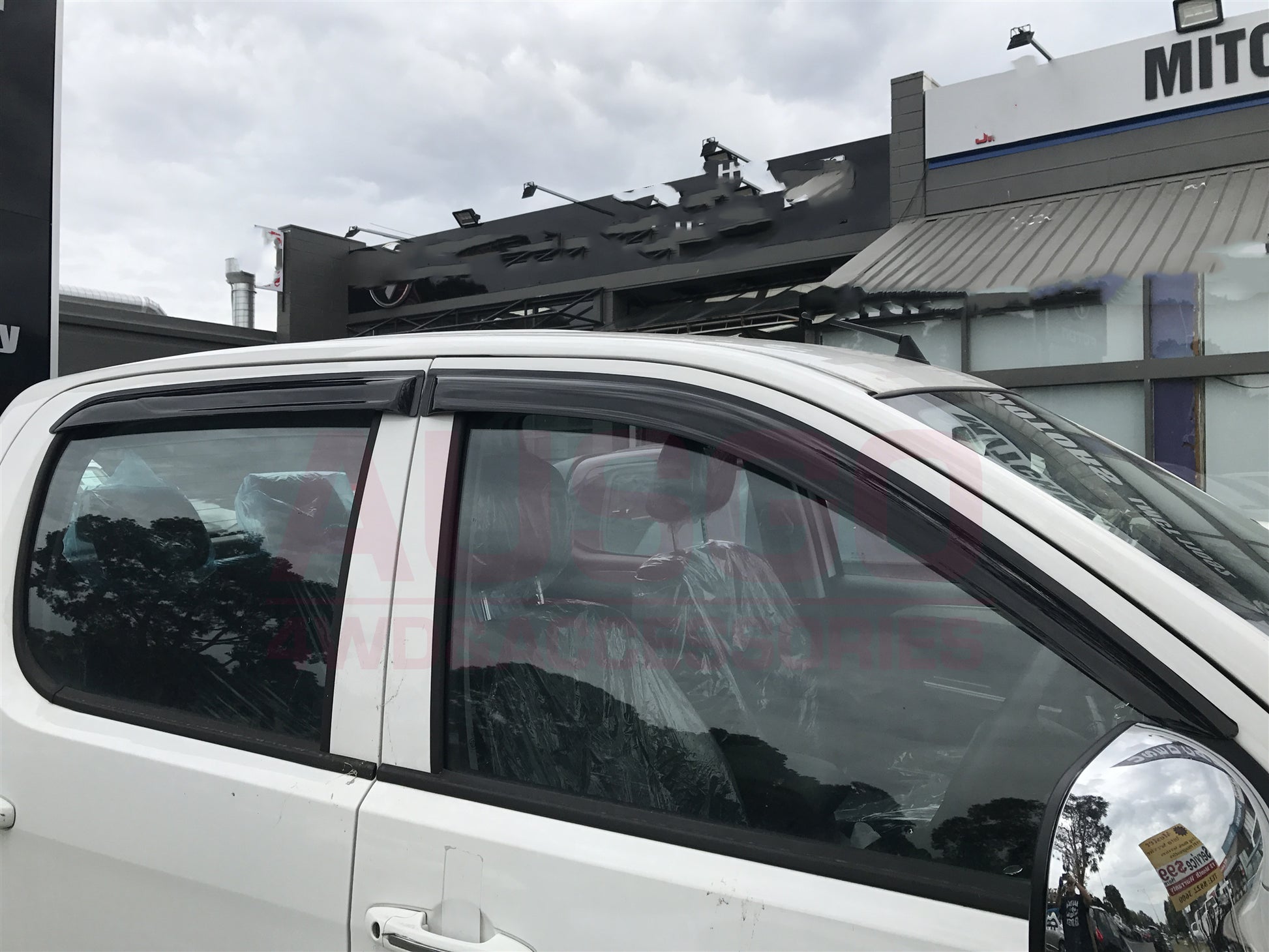 Luxury Weather Shields for Foton Tunland 2013-Onwards