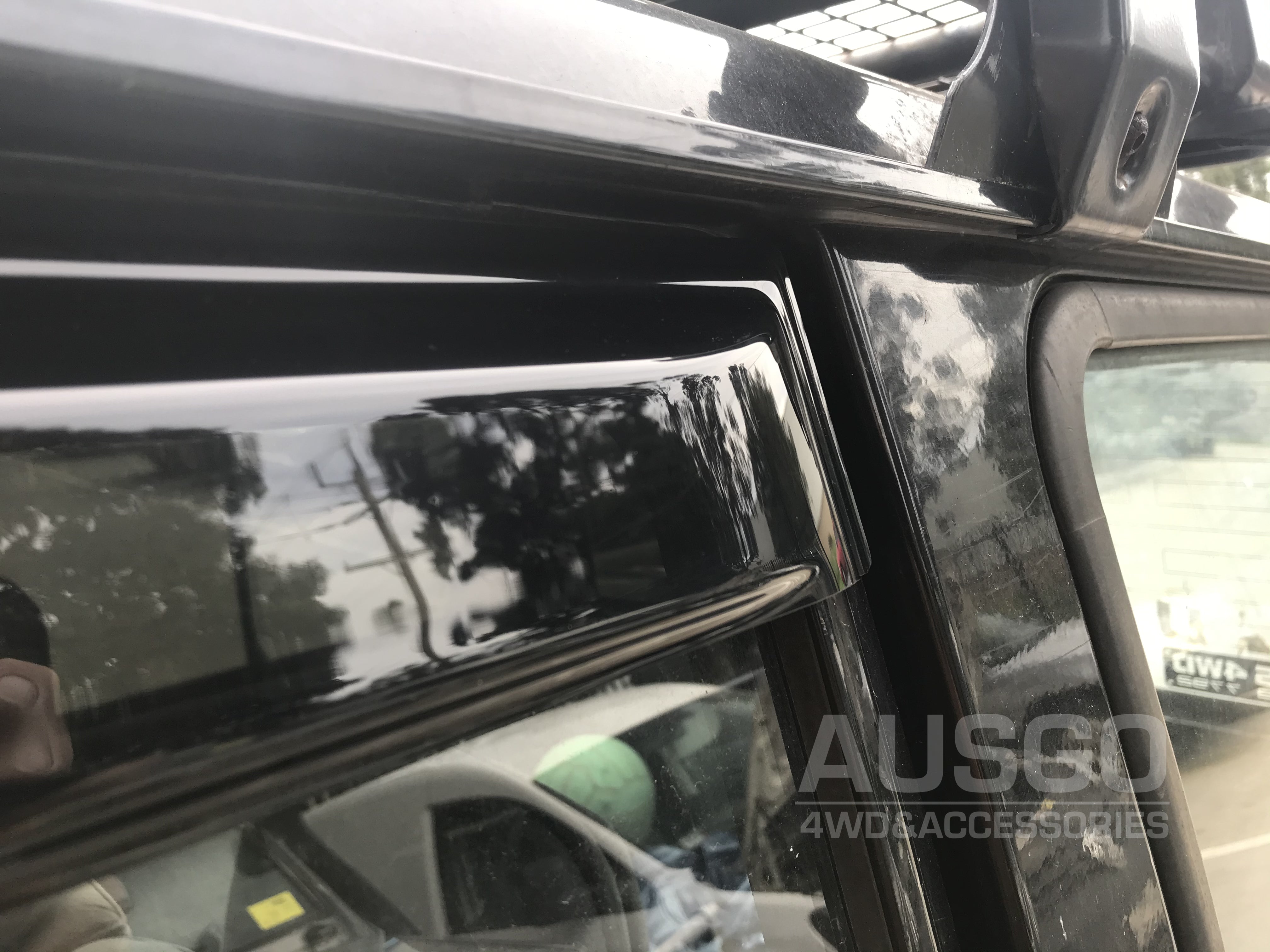 Luxury Weather Shields for Nissan Patrol Y60 GQ Auto Miror 1988-1997