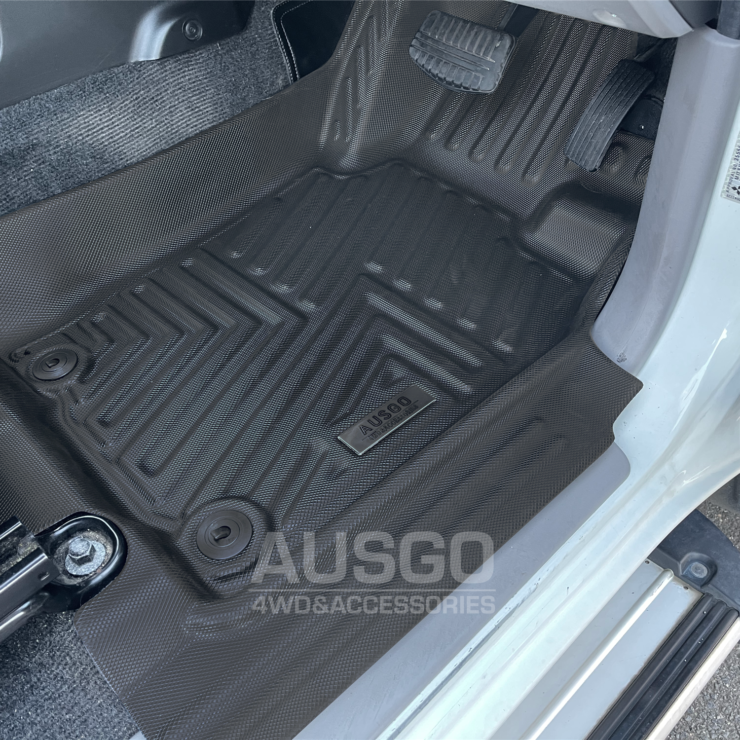5D Car Floor Mats for Mitsubishi Triton Single / Extra Cab 2006-2015