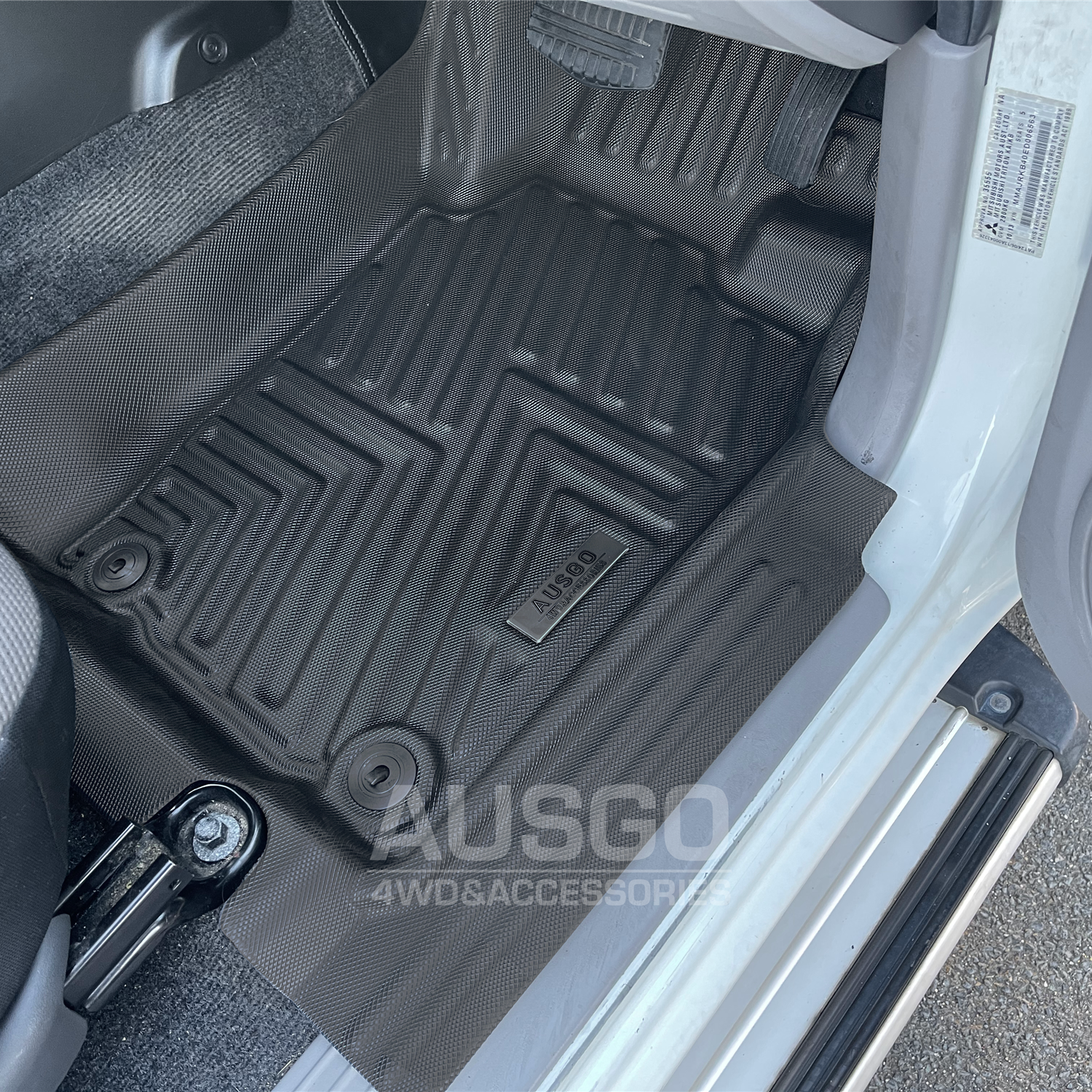5D Car Floor Mats for Mitsubishi Triton Single / Extra Cab 2006-2015