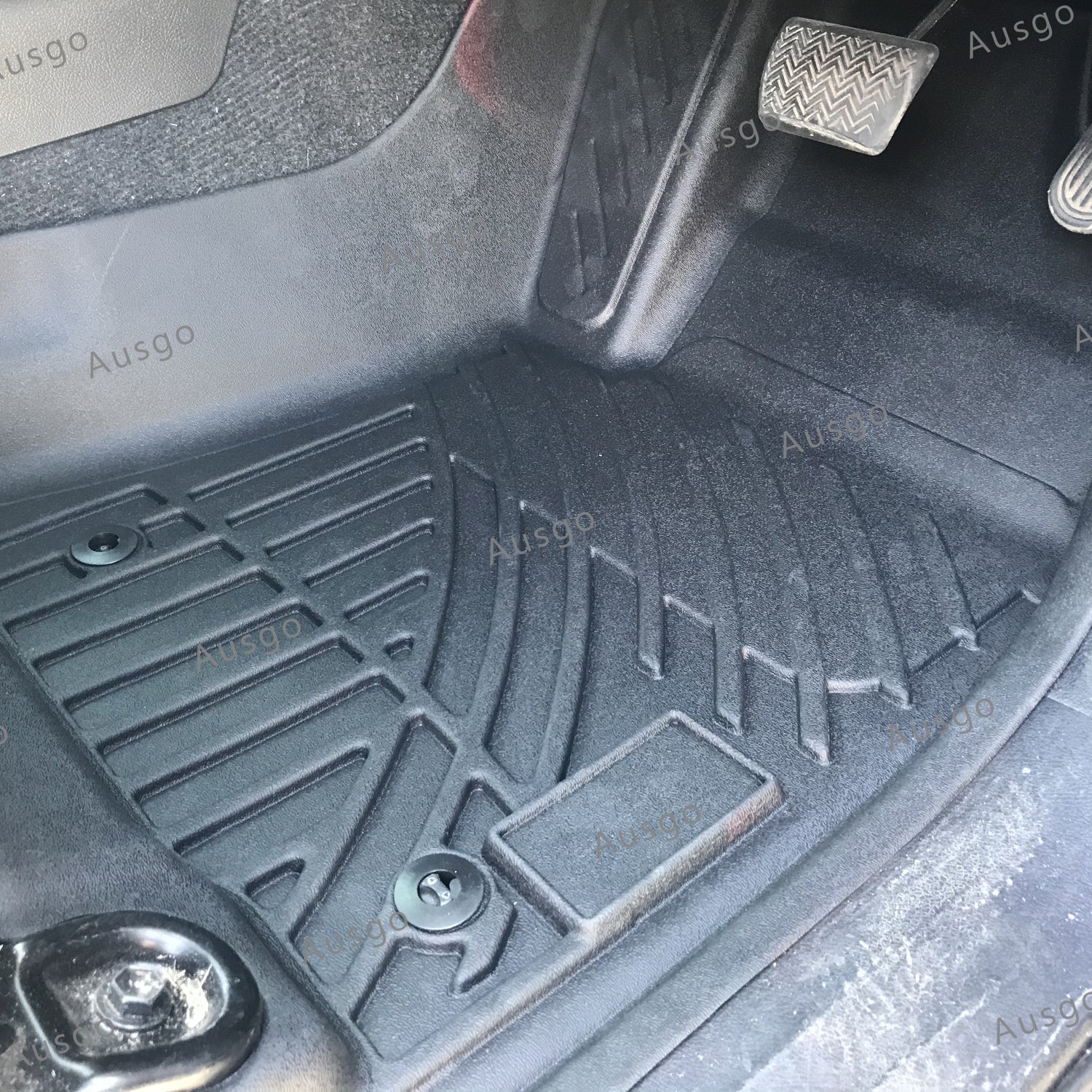 3D Floor Mats for Toyota Hilux Dual Cab 2015-2024 Auto Trans