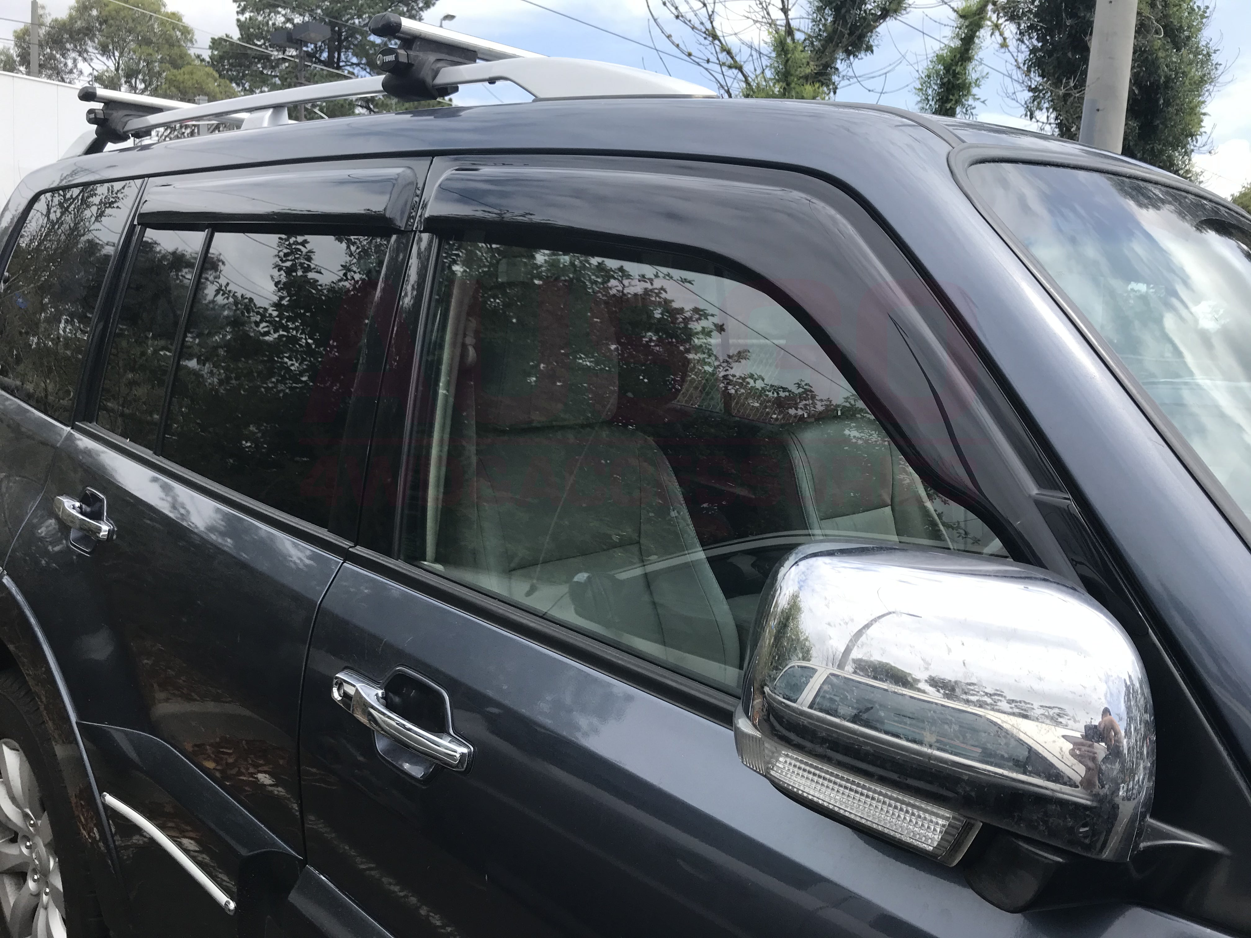 Luxury Weather Shields for Mitsubishi Pajero 2000-2021