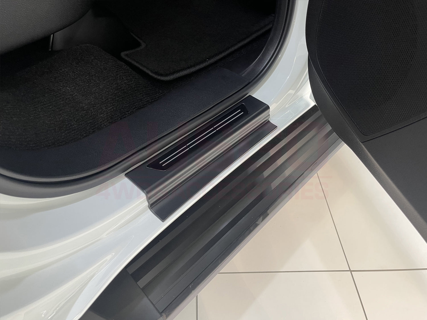 Floor Mats + Black Door Sill Protector for ISUZU MUX MU-X 2021-Onwards