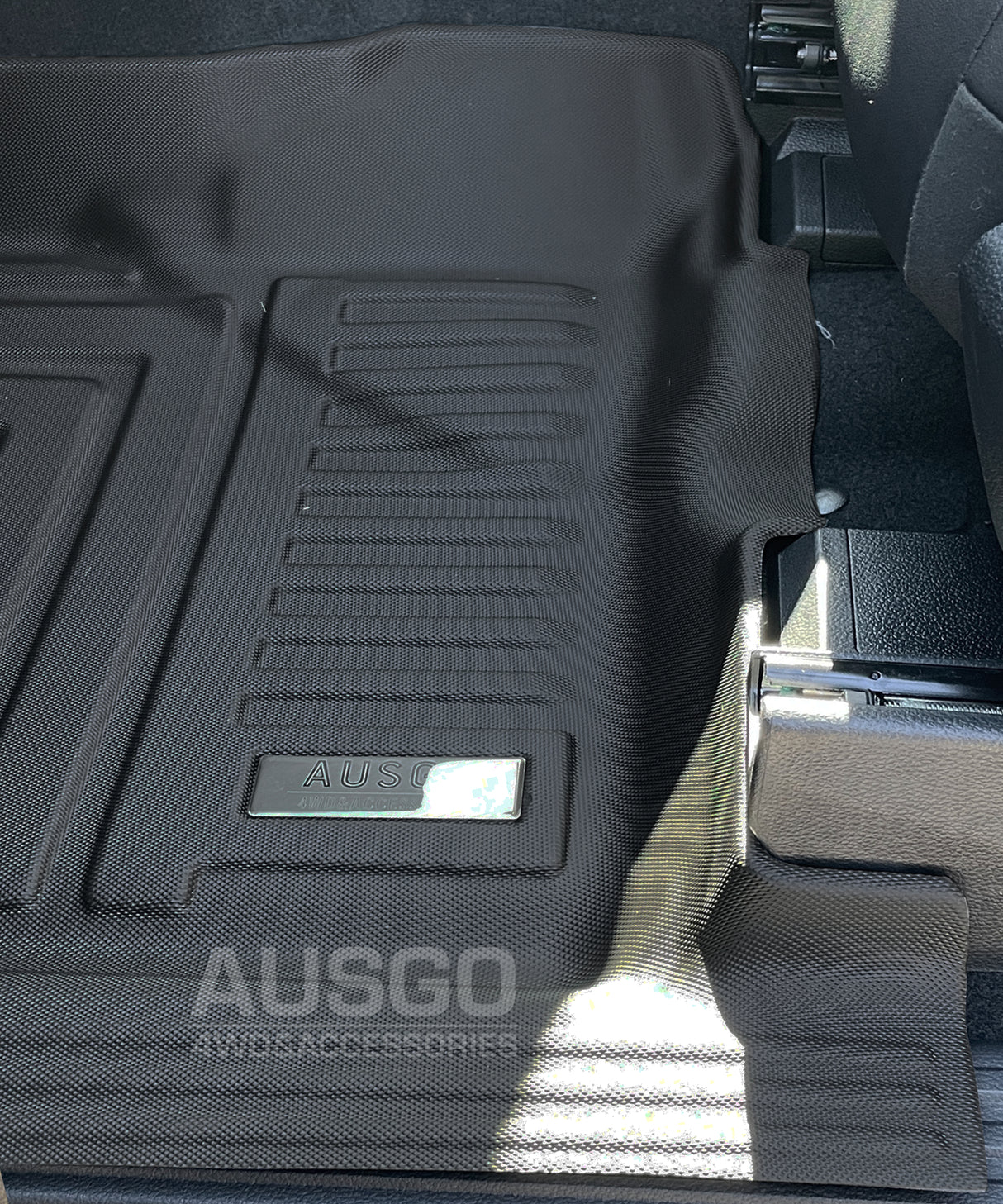 5D TPE Door Sill Covered Car Floor Mats for Volkswagen Amarok Next-Gen NF Dual Cab 2023-Onwards
