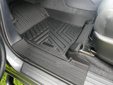 5D Moulded Car Floor Mats for Toyota Hilux Auto Transmission Single / Extra Cab 2015-Onwards