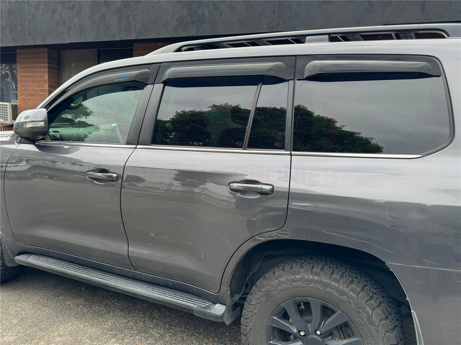 Wide Type Weather Shields + Bonnet Protector for Toyota Land Cruiser 200 LC200 2016-2021