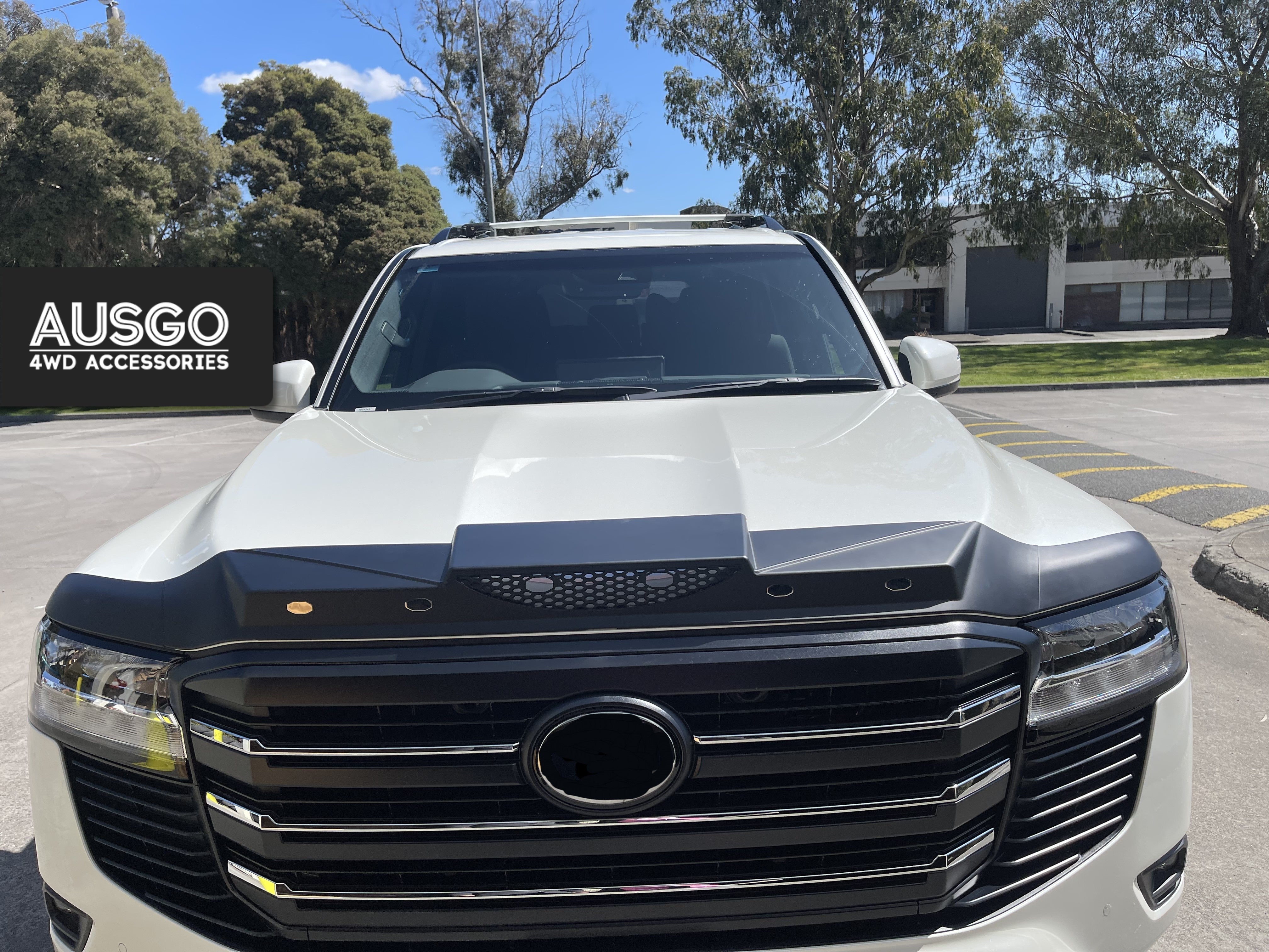 Bonnet Protector for Toyota Land Cruiser 300 Series 2021-Onwards