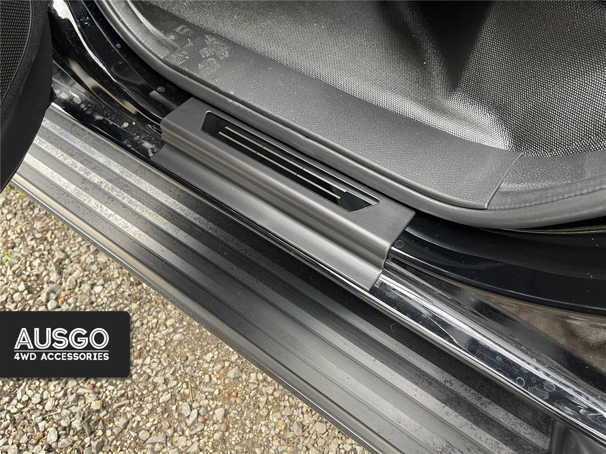 7D Injection Floor Mats + Black Door Sill Protector for ISUZU D-MAX DMAX Dual Cab 2020-Onwards