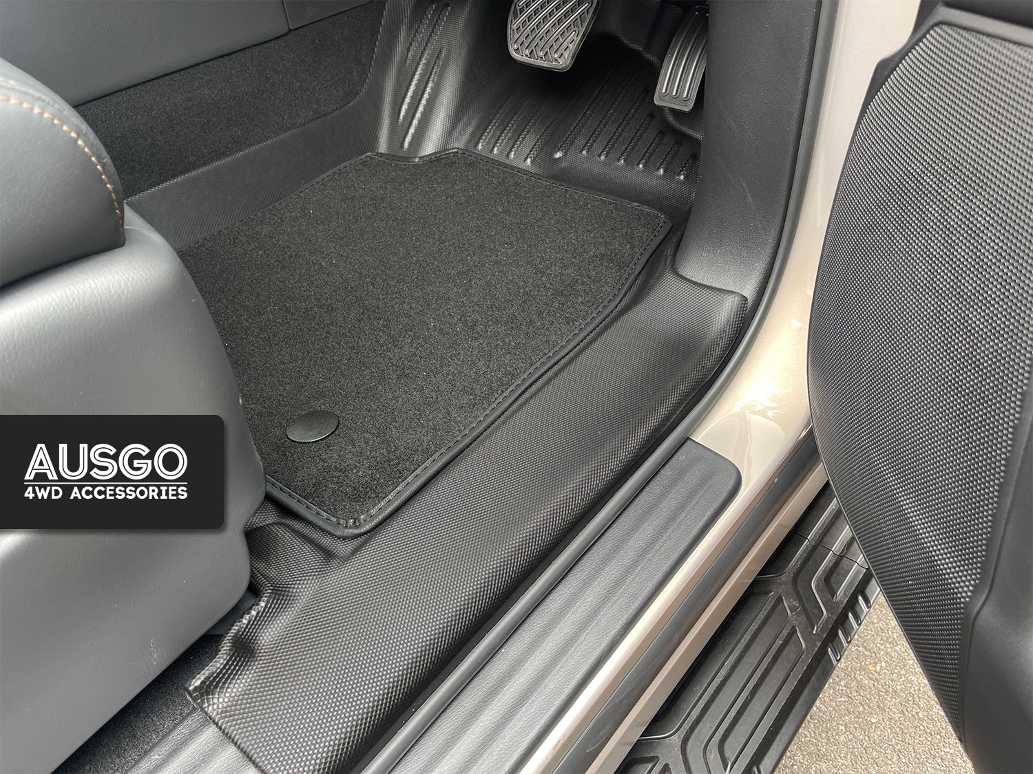 Double-Layer Car Floor Mats for Infiniti QX80 Z62 2015-2019