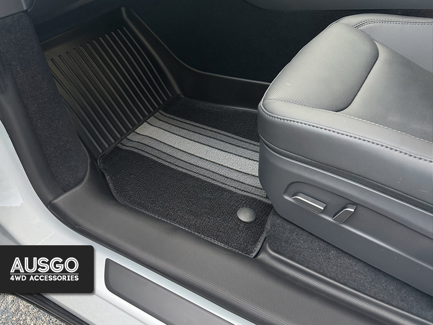 Double-Layer Car Floor Mats for Tesla Model Y Juniper 5-Seat 2025-Onwards