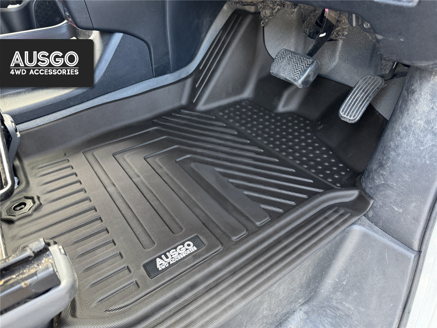 5D Car Floor Mats for Toyota Hiace 2019-Onwards