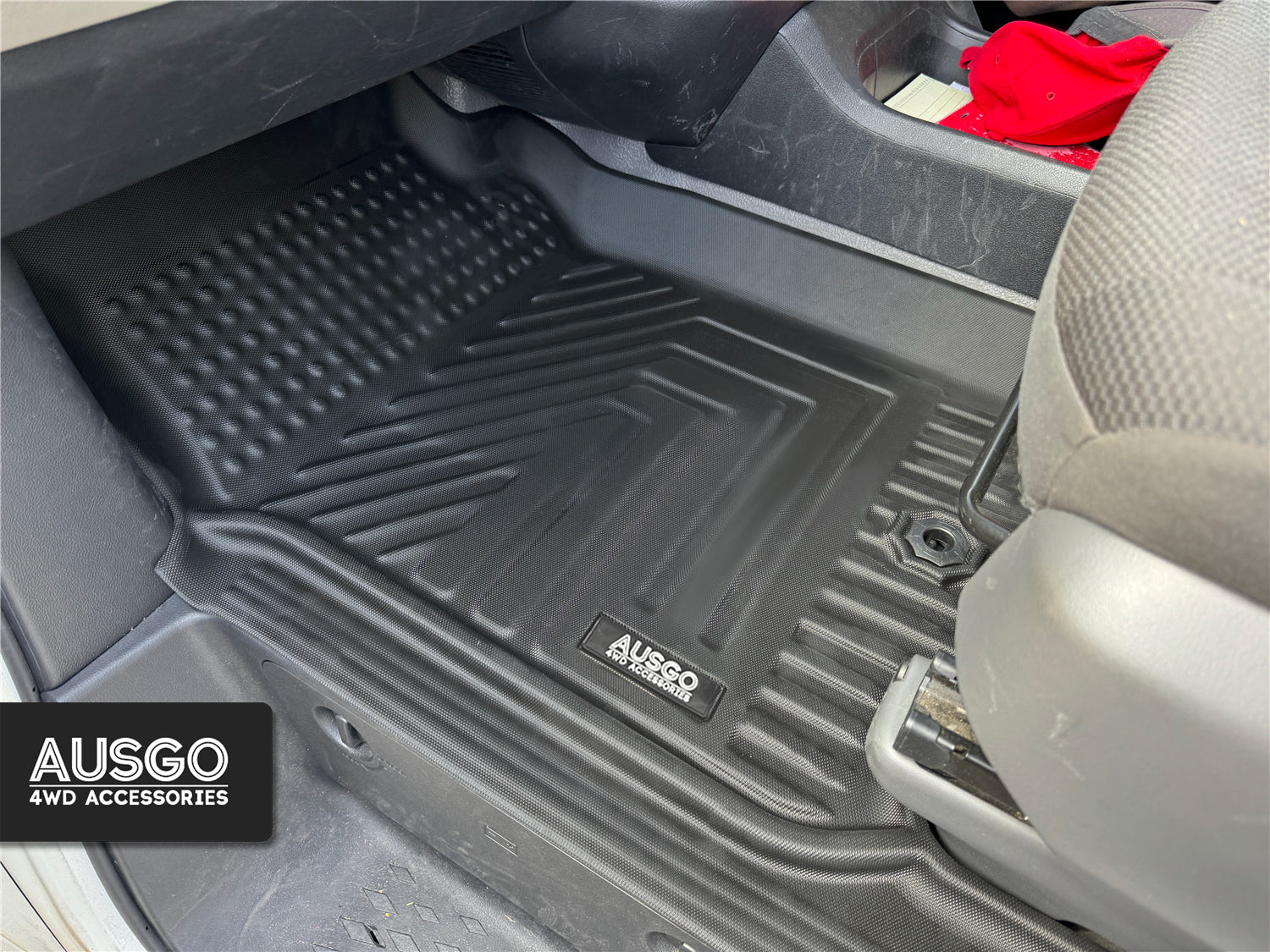 5D Car Floor Mats for Toyota Hiace 2019-Onwards