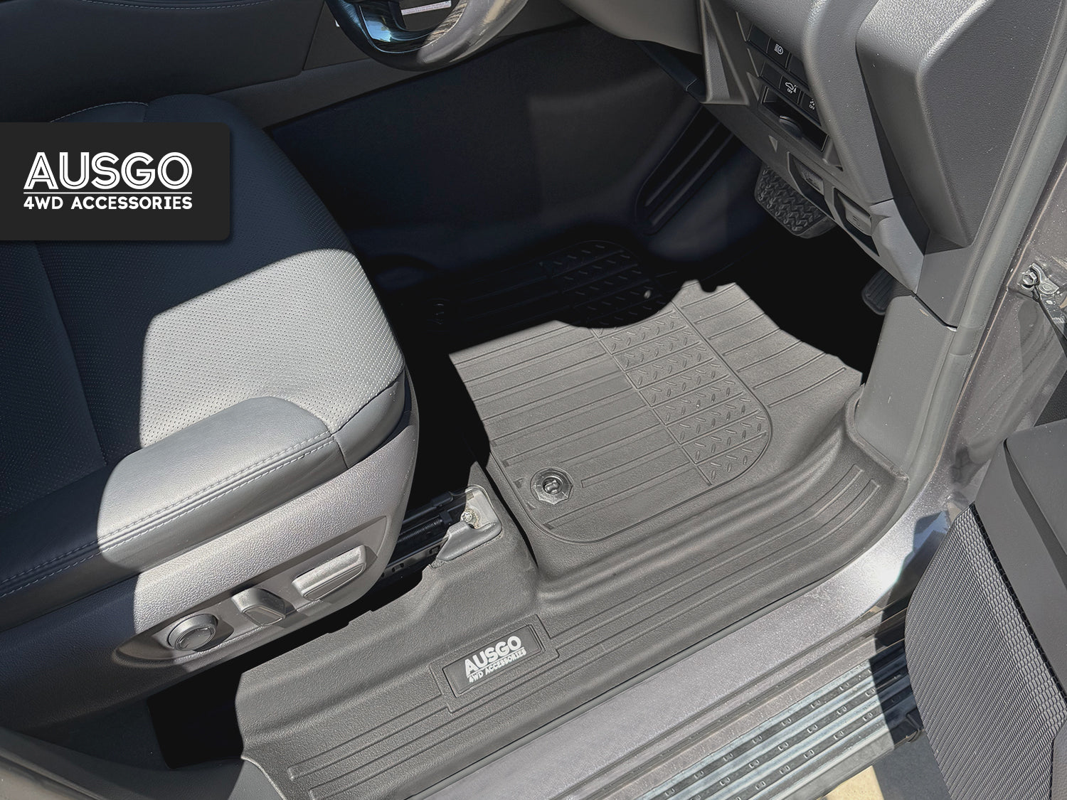 7D Injection Floor Mats for Toyota Land Cruiser 300 Series 2021-Onwards