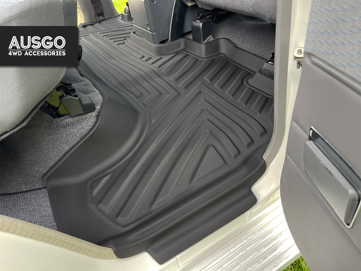 5D Moulded Car Floor Mats for Toyota Land Cruiser 76 Series 2012-2023