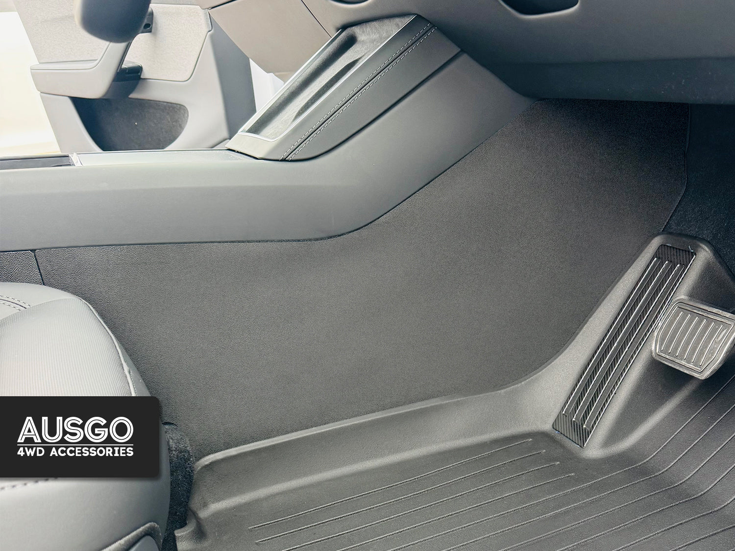 Centre Console Side Kick Protector Mats Tesla Model Y L 6-Seat 2026-Onwards