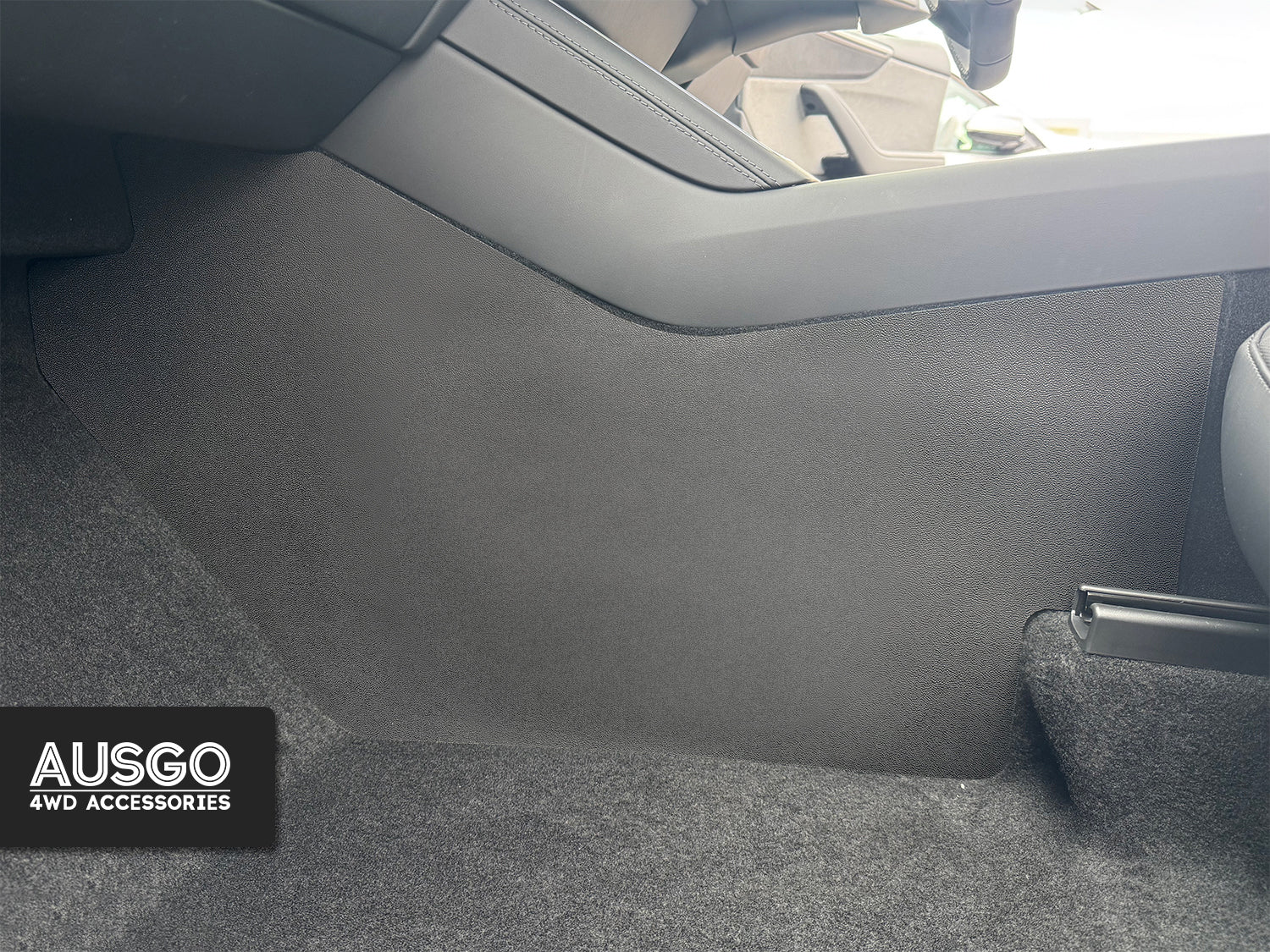 Centre Console Side Kick Protector Mats for Tesla Model Y Juniper 2025-Onwards 5PCS