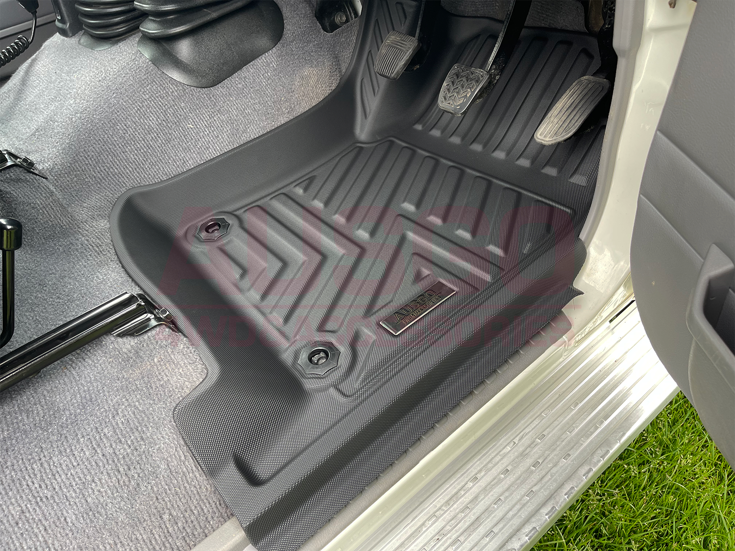 5D Car Floor Mats for Toyota Land Cruiser 78 Series LC78 Troop Carries 2012-Onwards