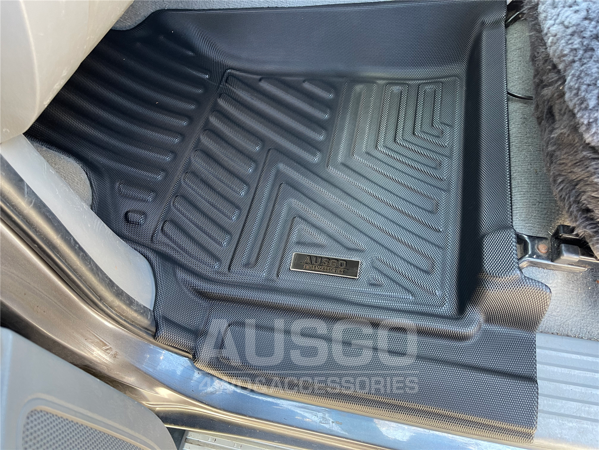 5D Moulded Car Floor Mats for Toyota Hilux Dual Cab 2005-2015